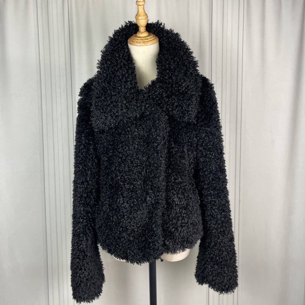 Lulu's Black Teddy Jacket